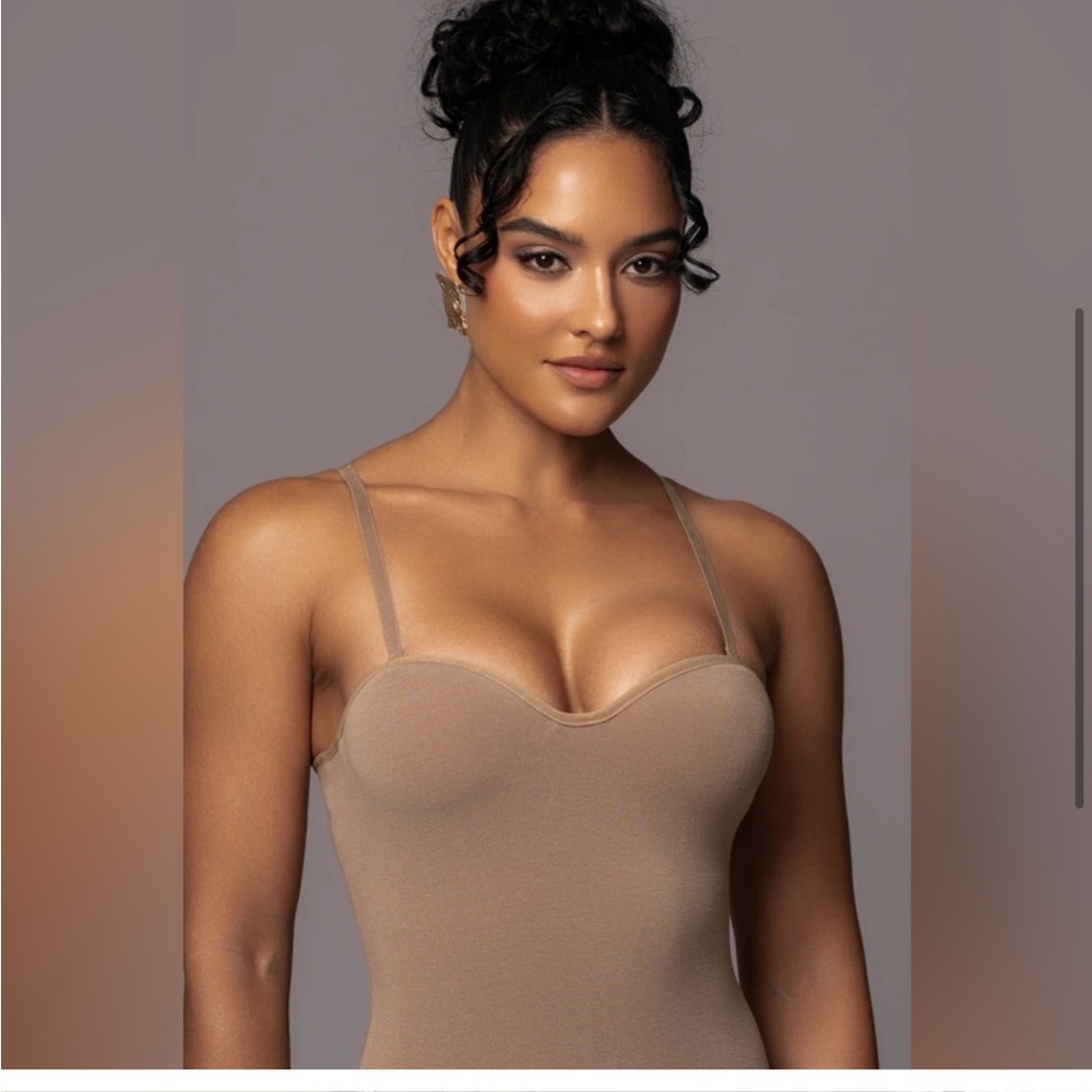 NWT JLuxLabel Nude Strapless Bodysuit Size S